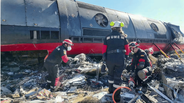 Siete mexicanos resultan lesionados