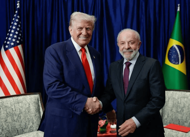 Trump anuncia diálogo con Lula