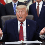 Trump revela investigación de EU