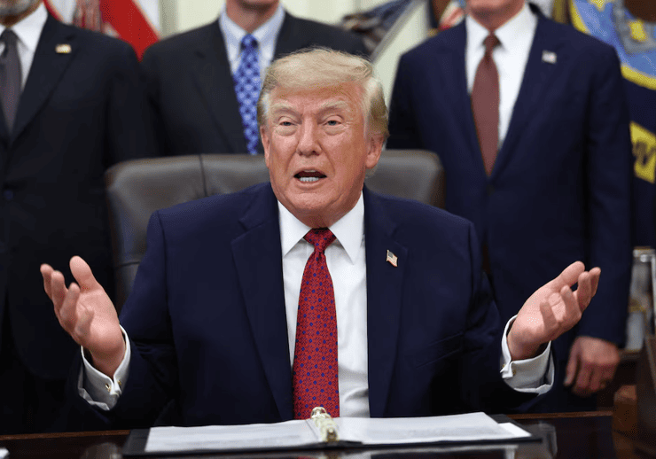 Trump revela investigación de EU