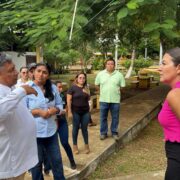 ¡Atención en Izamal! SEGEY da seguimiento a situación en secundaria