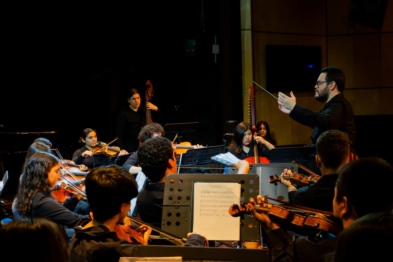 ¡Mérida vibrará con las canciones de Manzanero! La Orquesta Infantil y Juvenil le rendirá homenaje en un concierto inolvidable