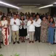 ¡Orgullo educativo! Reconocen a docentes por 30 años de servicio en Yucatán